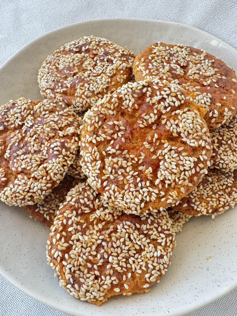 גביניות שומשום